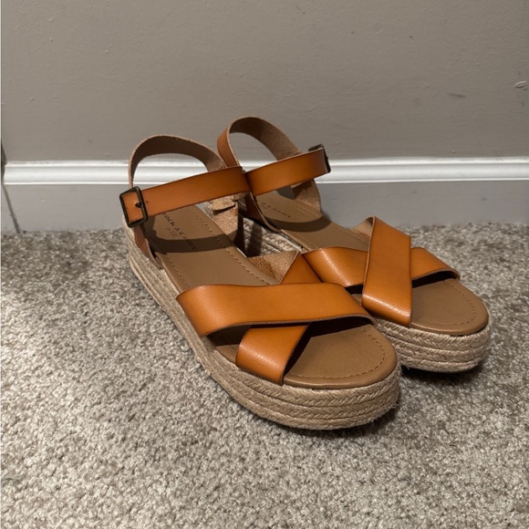 Marshalls Tan Platform Sandals - Picture 1 of 5